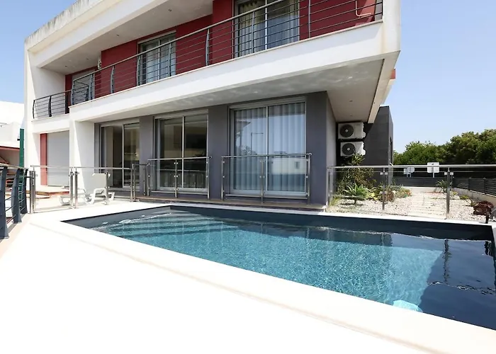 Funfactory House Tatil Evi *